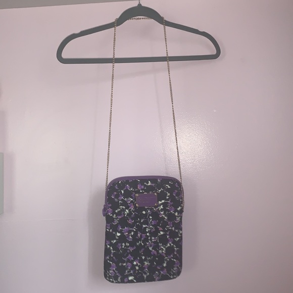 Marc Jacobs iPad cross body bag with zipper gold chain flower black white purple - Picture 3 of 10